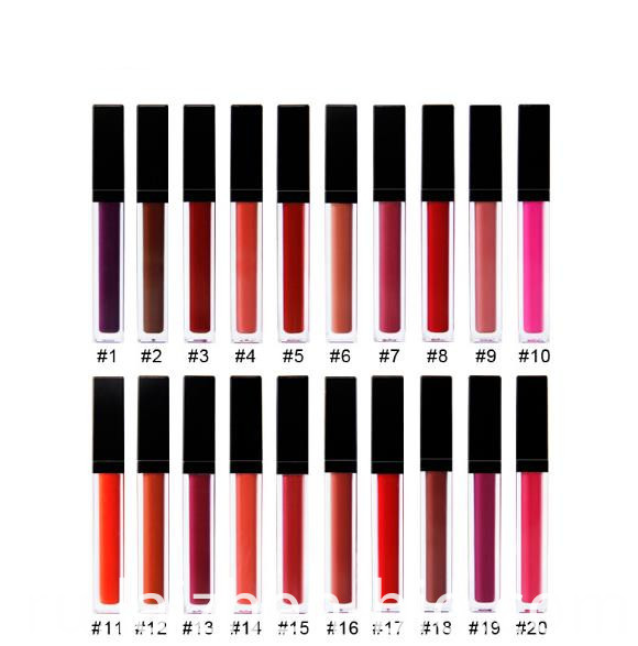 Матовый жидкий блеск для губ Matte Liquid Lip Gloss